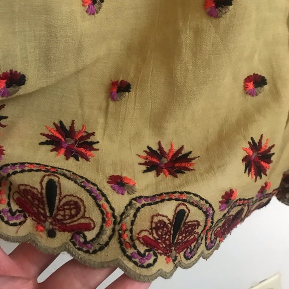 SOLD Free people embroidered floral olive romper size 2 - Picture 6 of 10